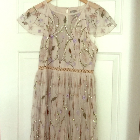 ASOS, size 6 maternity gown, worn 1x for photos - Picture 2 of 3